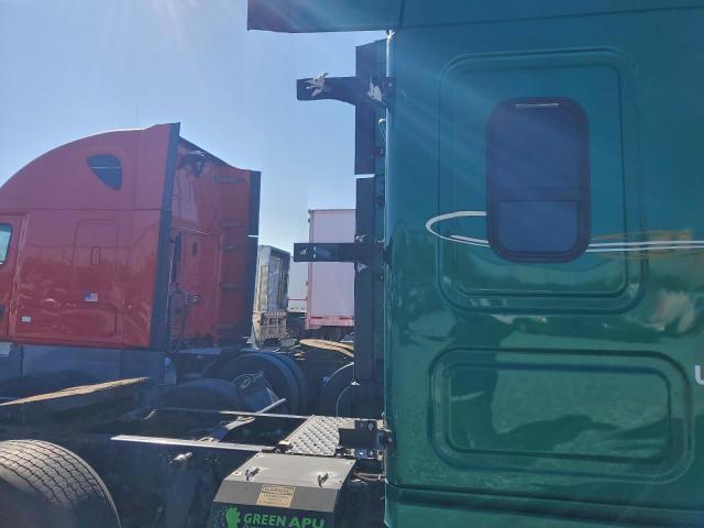 Freightliner Cascadia 1 Image 4