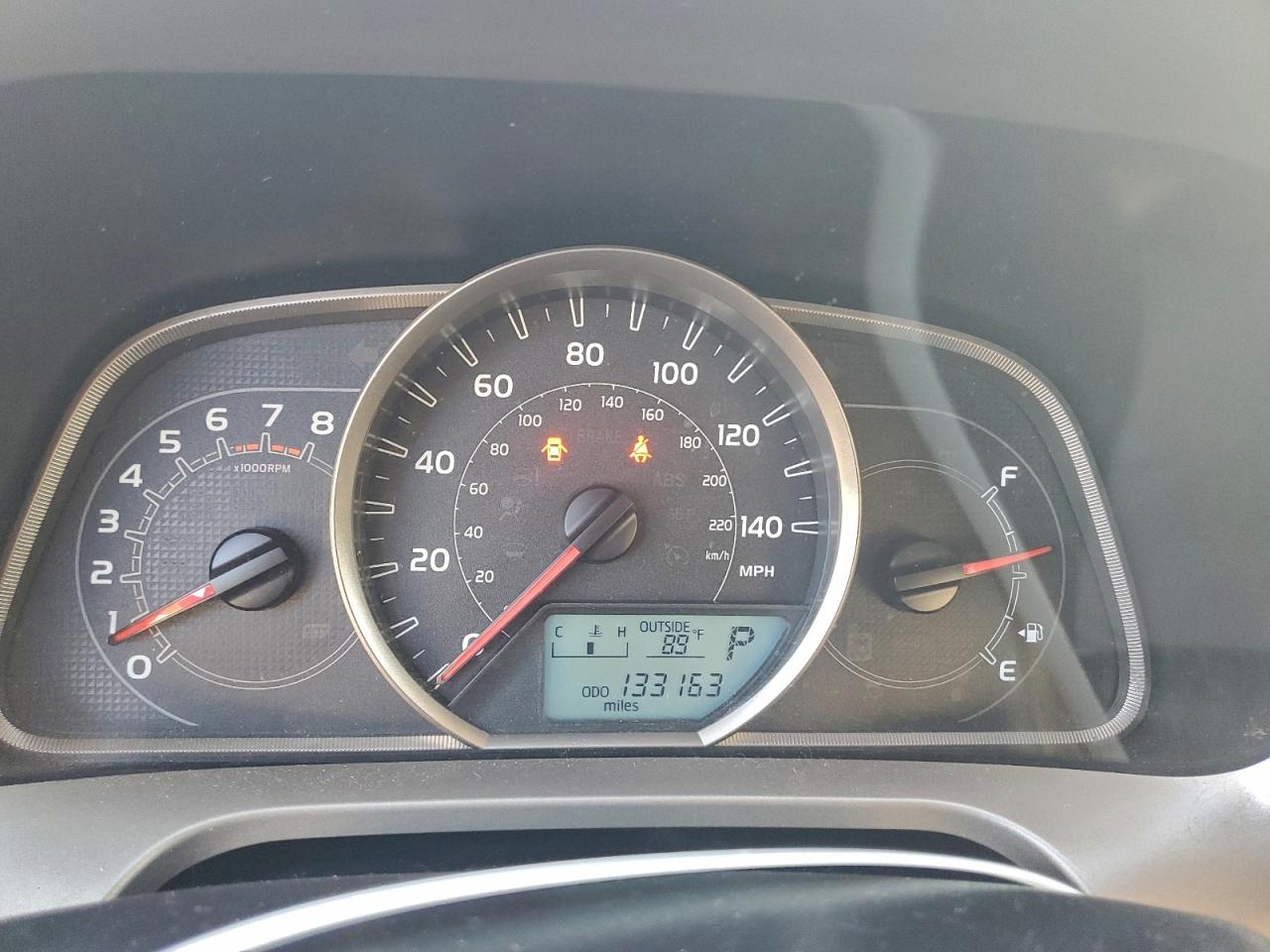 Toyota RAV4 Xle Image 4