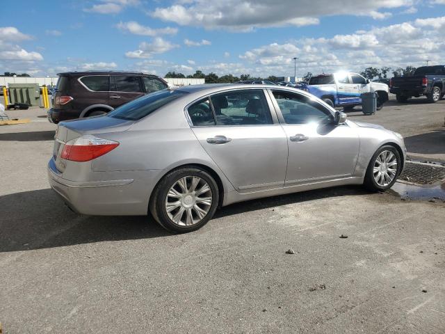 Hyundai Genesis 3.8l Image 2