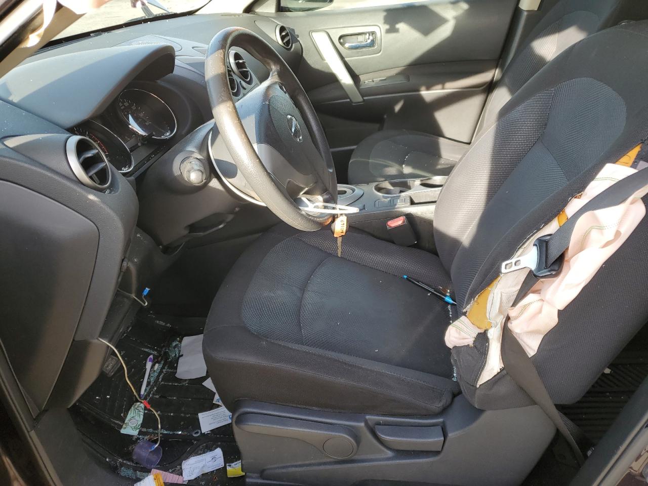 Nissan Rogue S Image 5