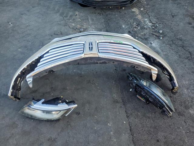 Lincoln MKC Premiere Image 13