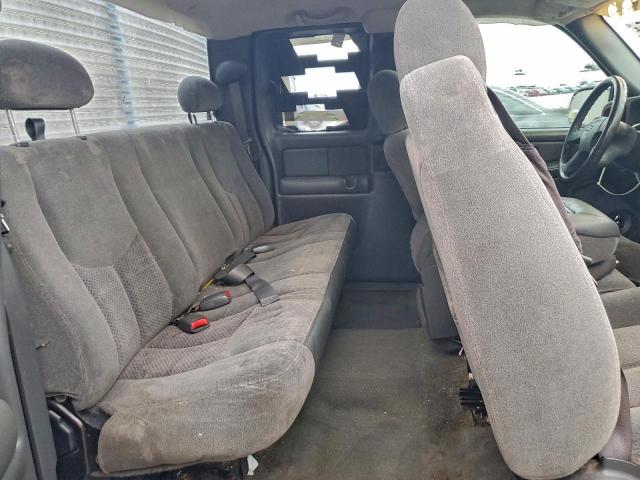 Chevrolet Silverado C1500 Image 9