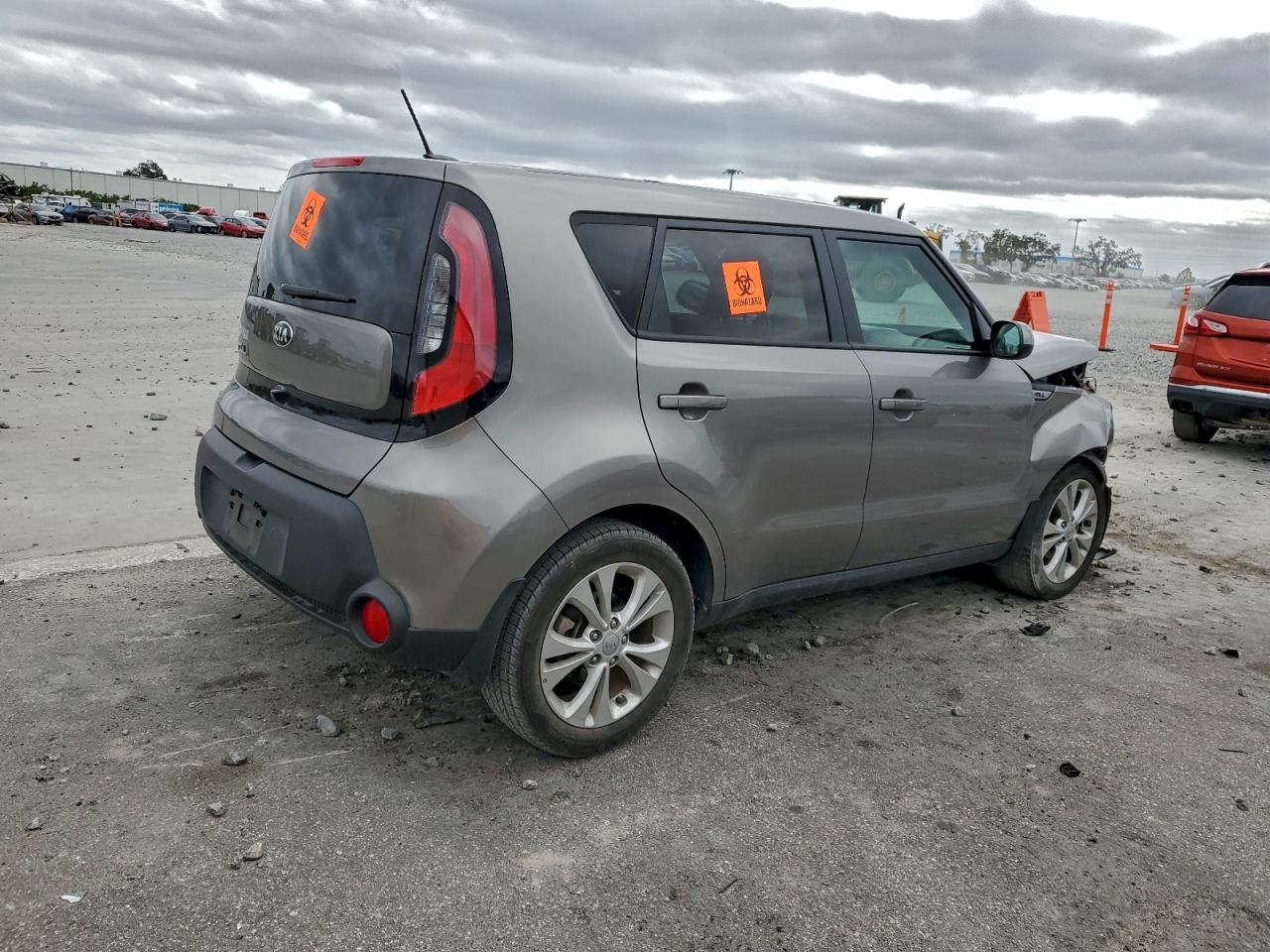 Kia Soul + Image 6