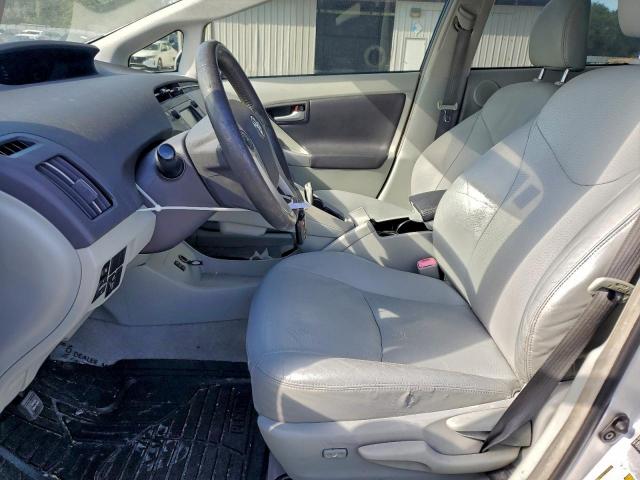 Toyota Prius Image 8