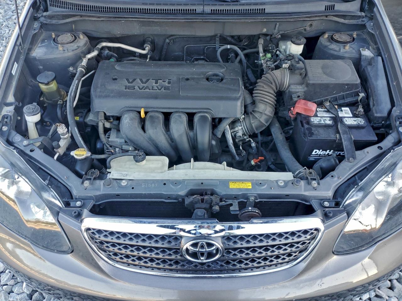 Toyota Corolla Ce Image 9