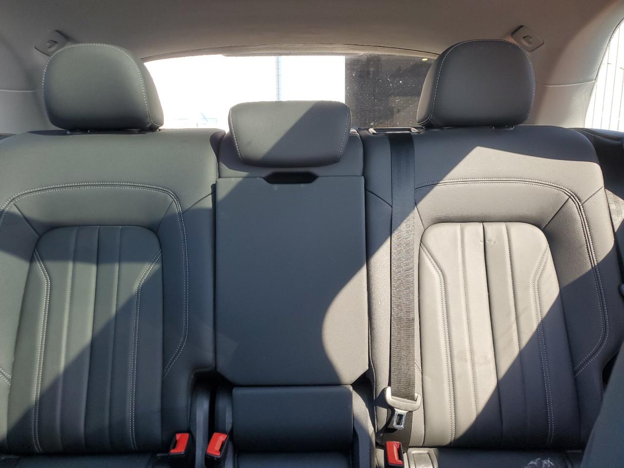 Audi Q5 Premium Plus 45 Image 11