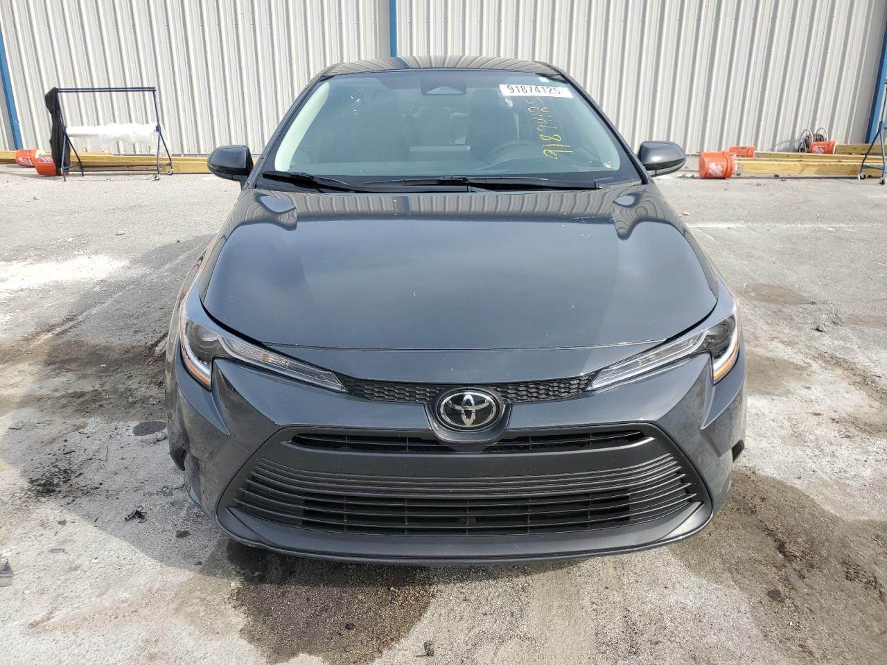 Toyota Corolla Le Image 3