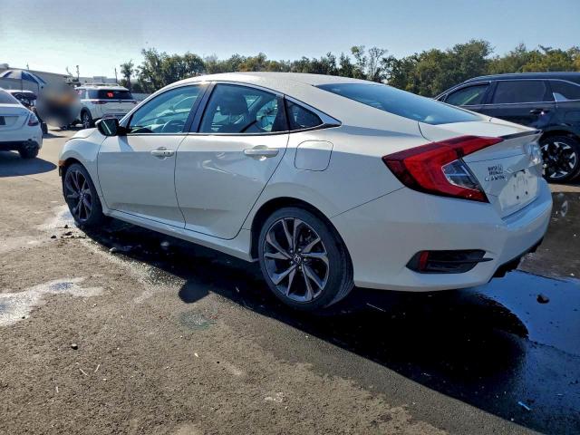 Honda Civic Sport Image 5