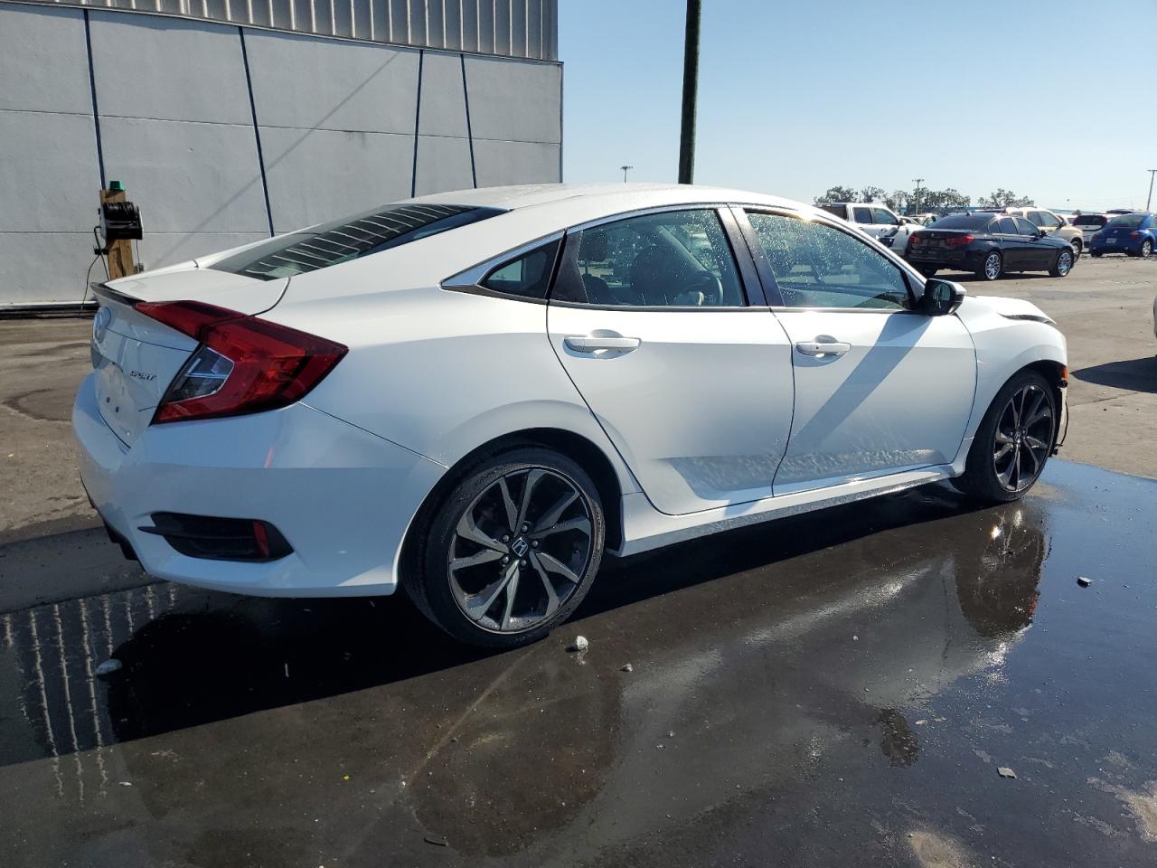 Honda Civic Sport Image 12