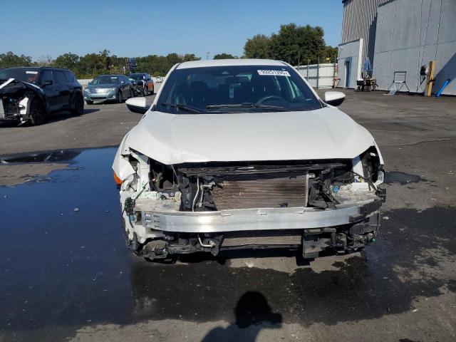 Honda Civic Sport Image 2