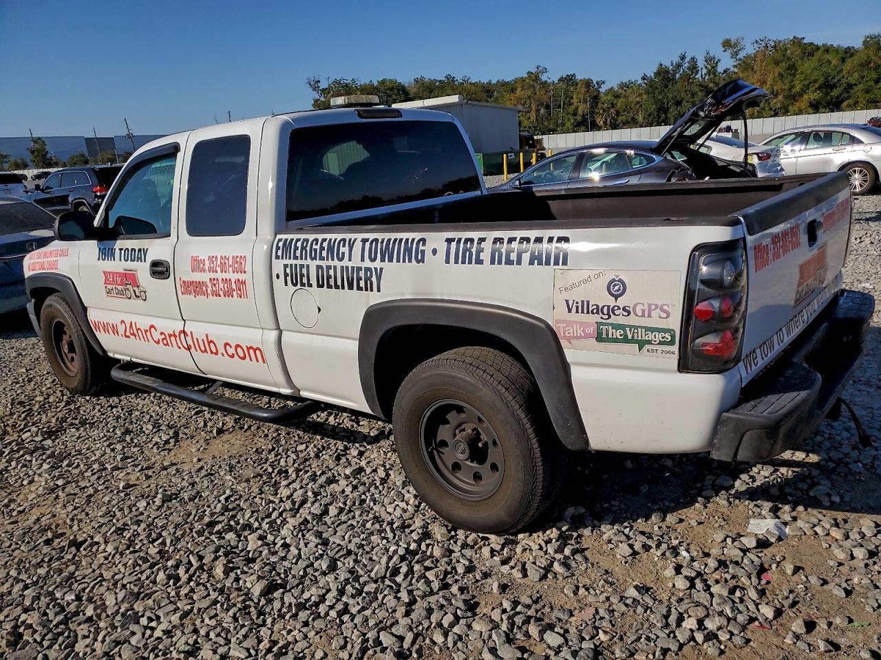 Chevrolet Silverado C1500 Image 6