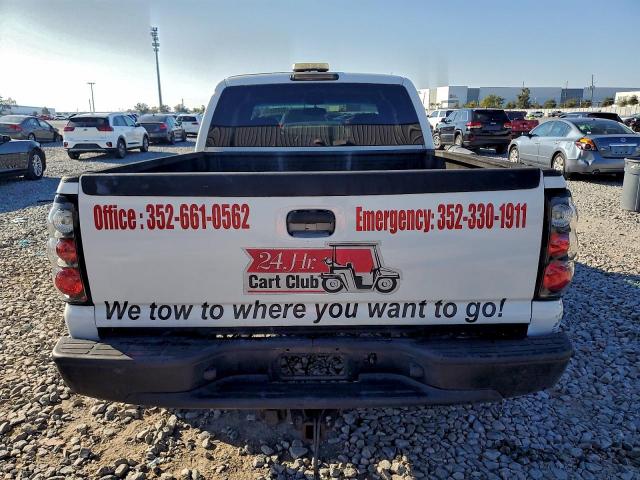 Chevrolet Silverado C1500 Image 12
