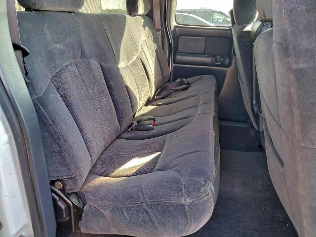 Chevrolet Silverado C1500 Image 9