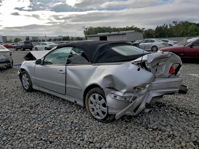 Mercedes-Benz Clk-class 320 Image 11