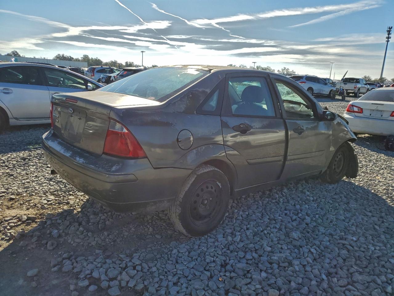 Ford Focus Zx4 Image 3