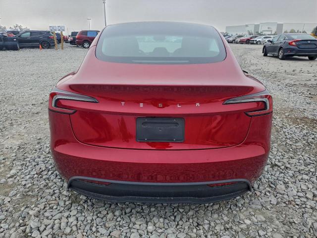 Tesla Model 3 Image 8