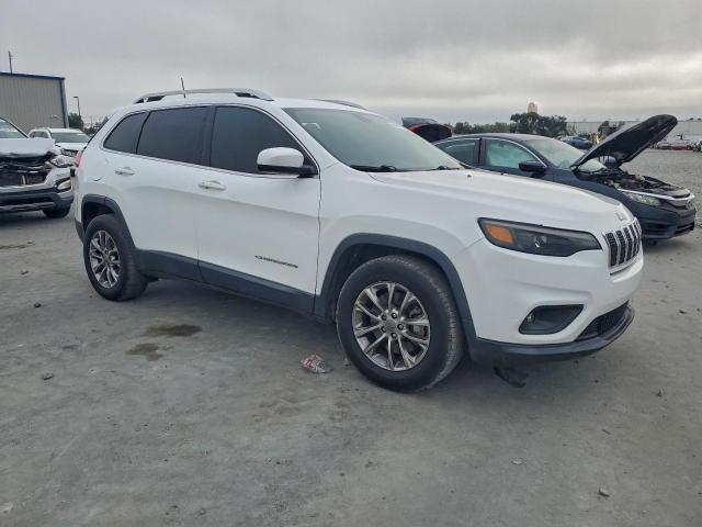Jeep Grand Cherokee Latitude Plus Image 3