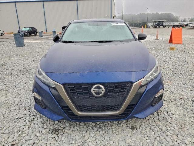 Nissan Altima Sr Image 3