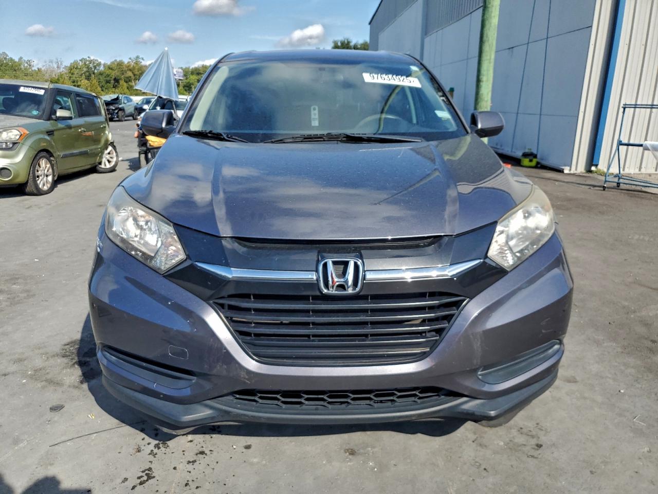 Honda HR-V Lx Image 5