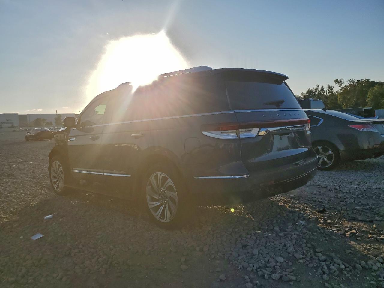 Lincoln Navigator Reserve Image 4