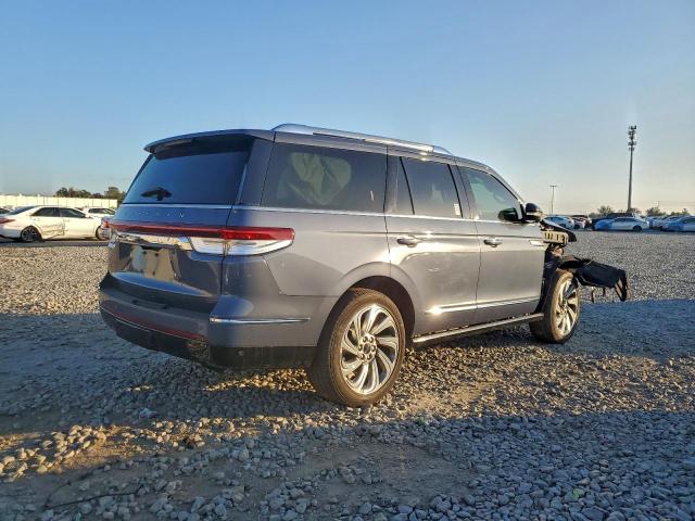 Lincoln Navigator Reserve Image 6