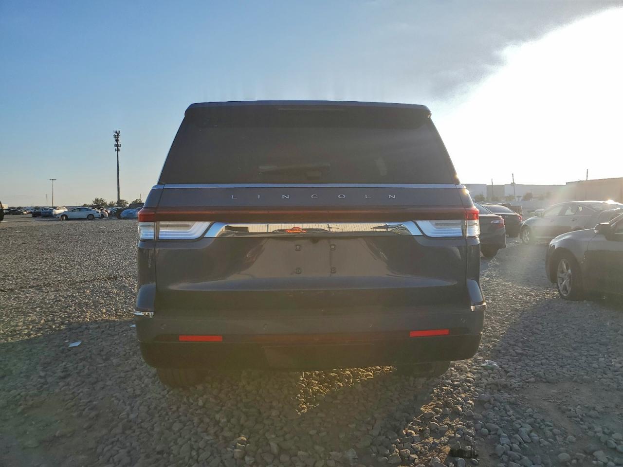 Lincoln Navigator Reserve Image 7