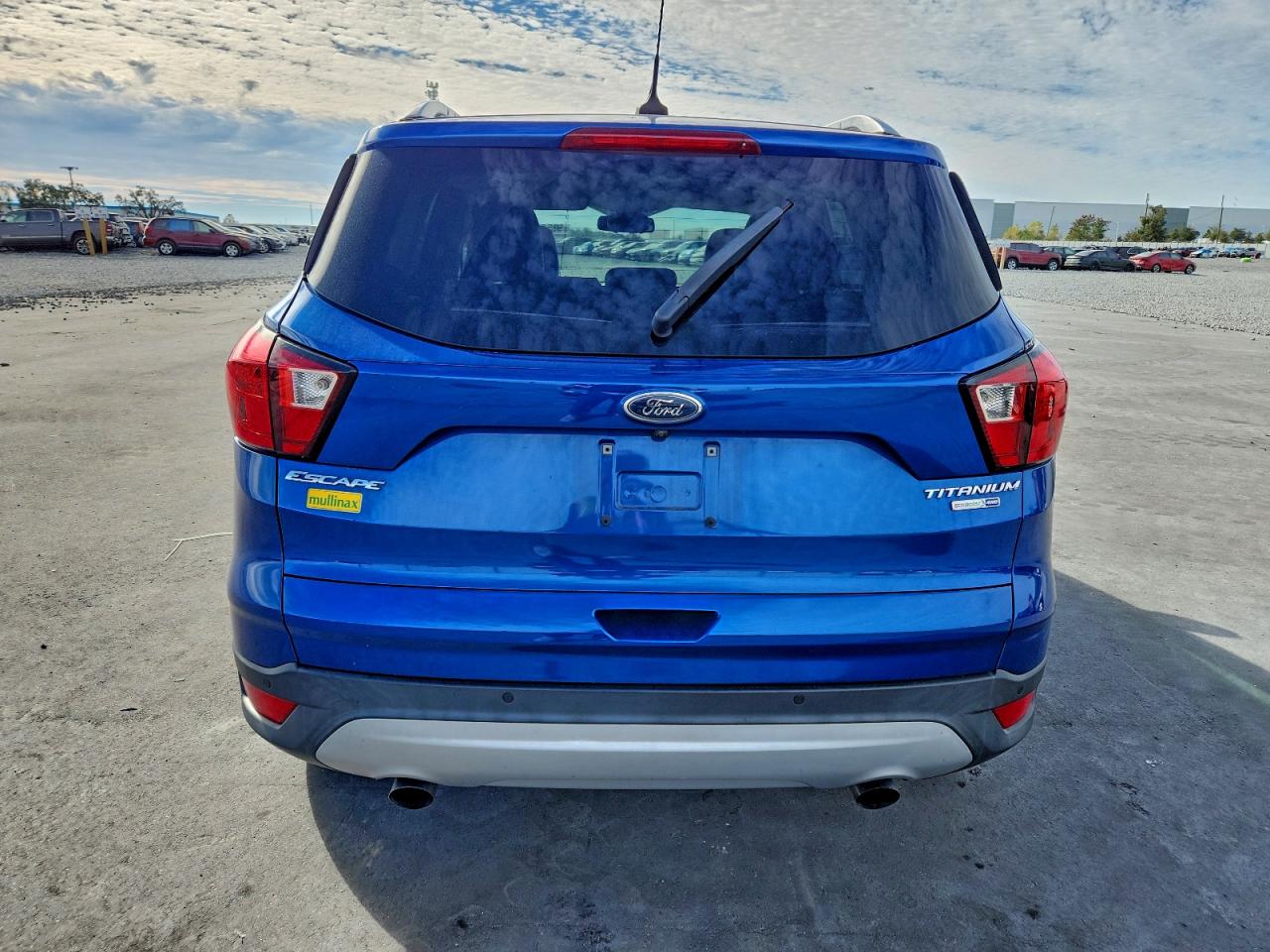 Ford Escape Titanium Image 4