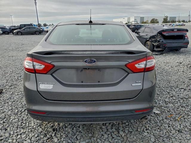 Ford Fusion Se Image 8