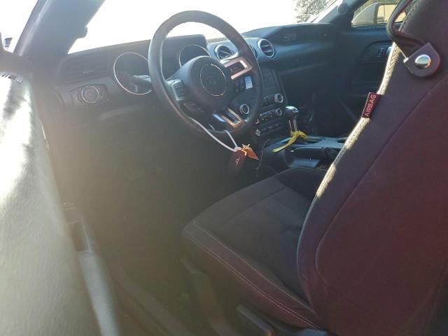 Ford Mustang Image 7