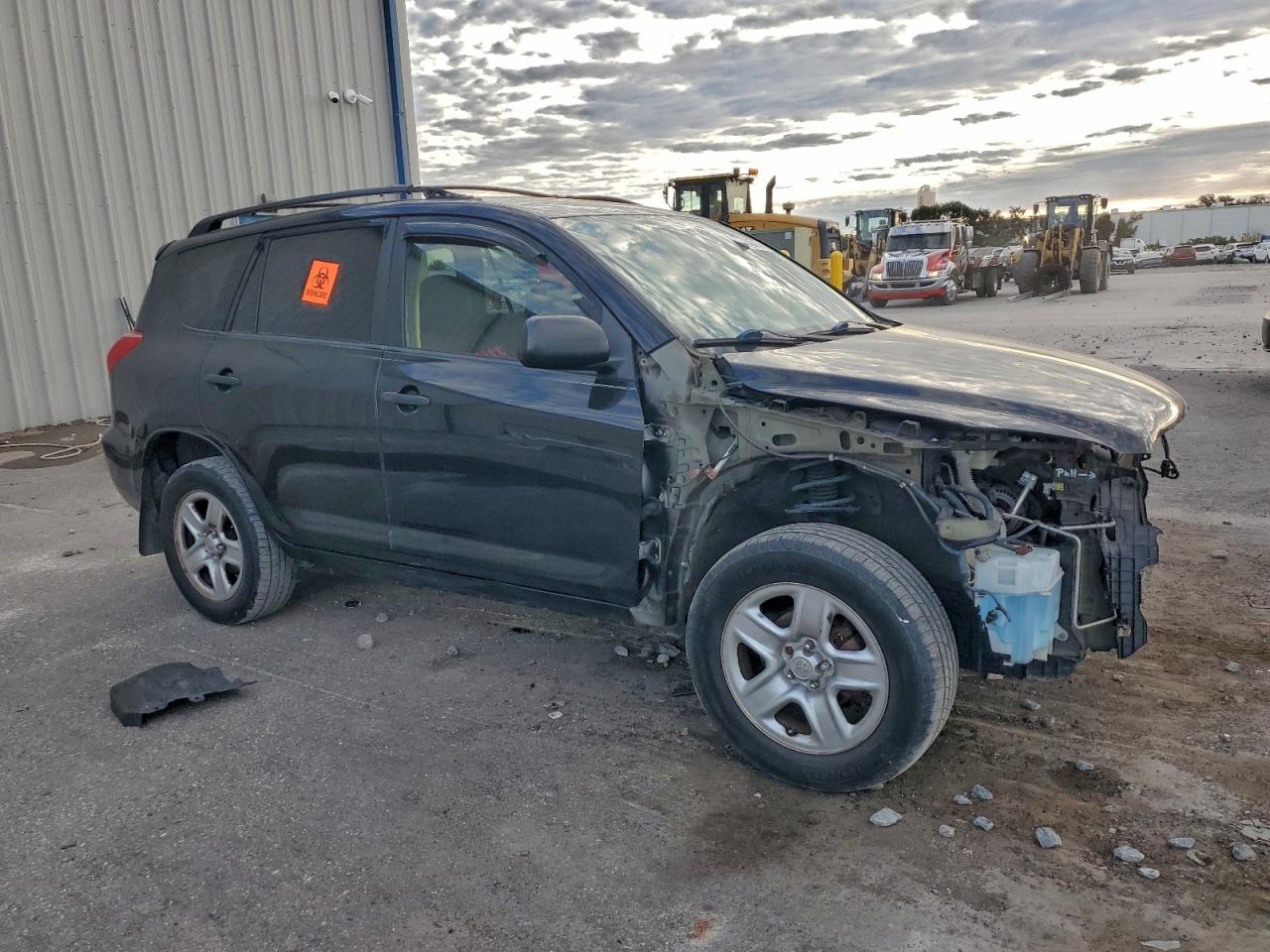 Toyota RAV4 Image 13