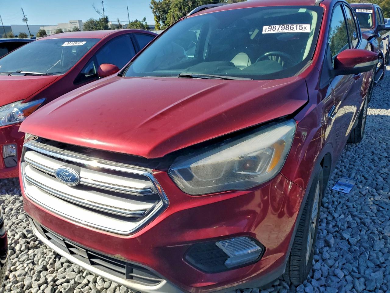 Ford Escape Titanium Image 4