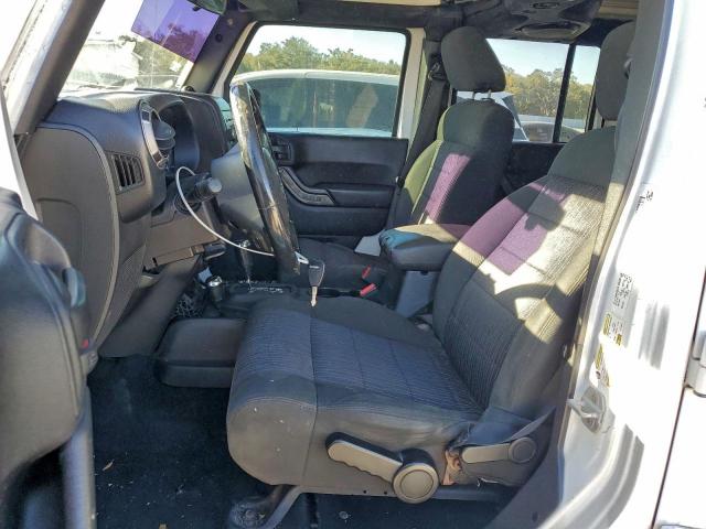 Jeep Wrangler Sport Image 12