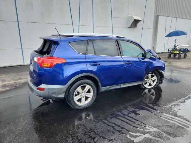 Toyota RAV4 Xle Image 6