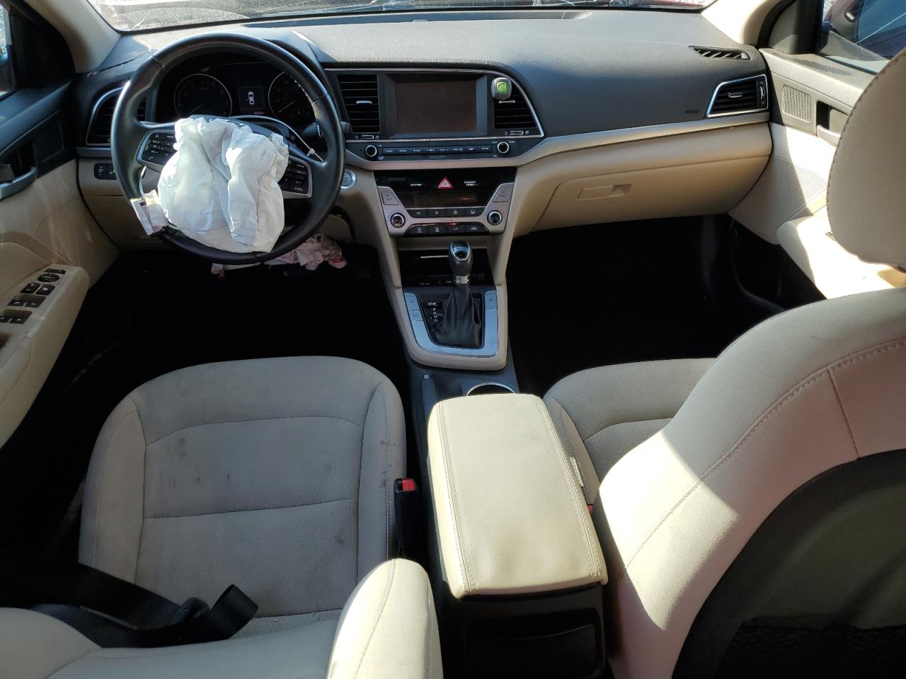 Hyundai ELANTRA Se Image 13