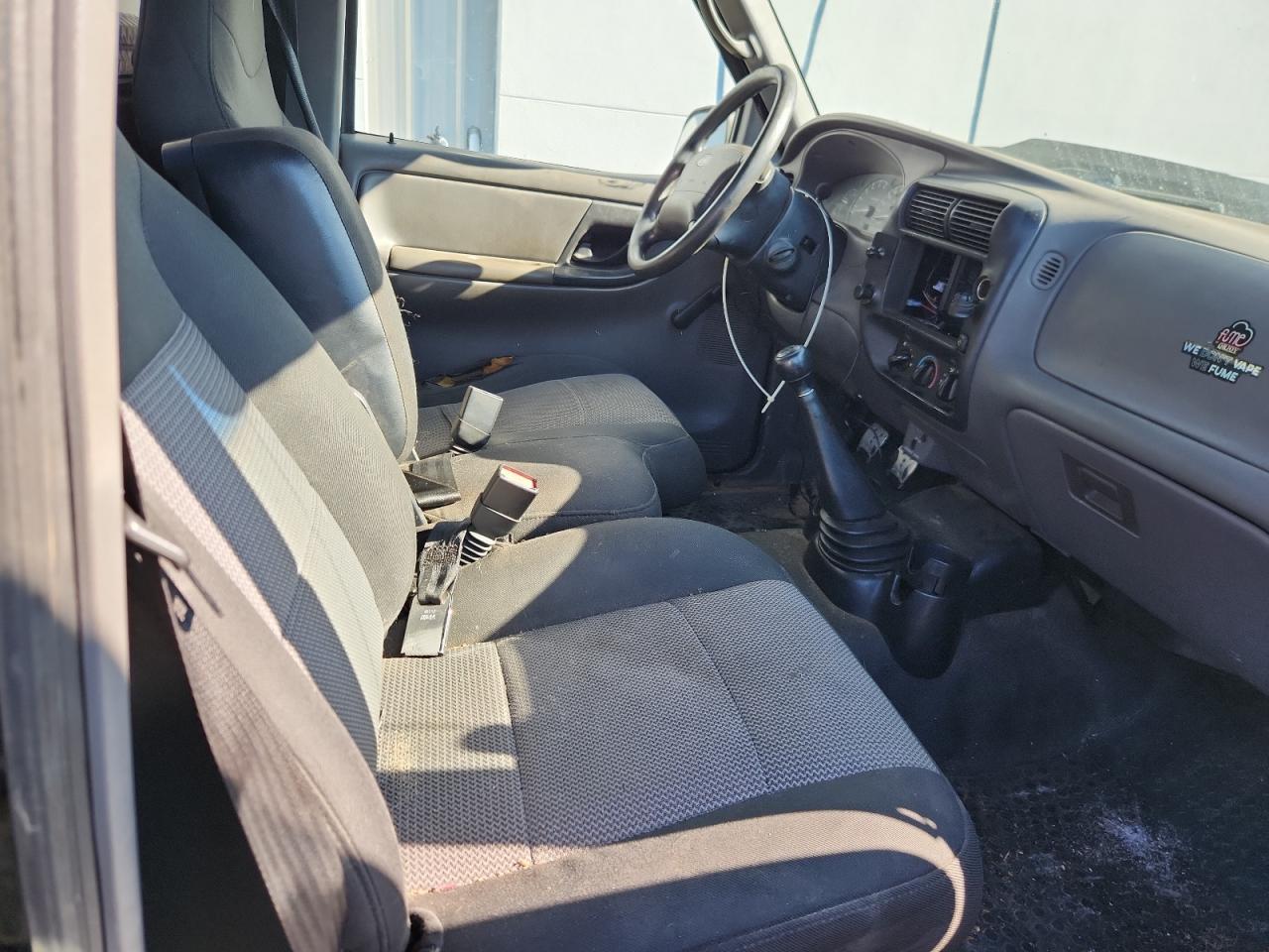 Ford Ranger Image 10