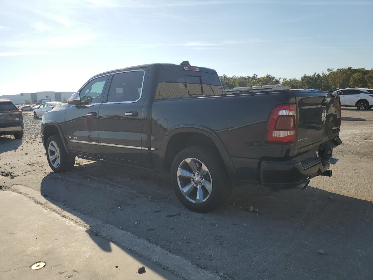 Ram 1500 Limited Image 4