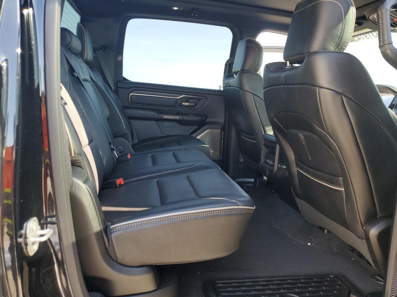 Ram 1500 Limited Image 12