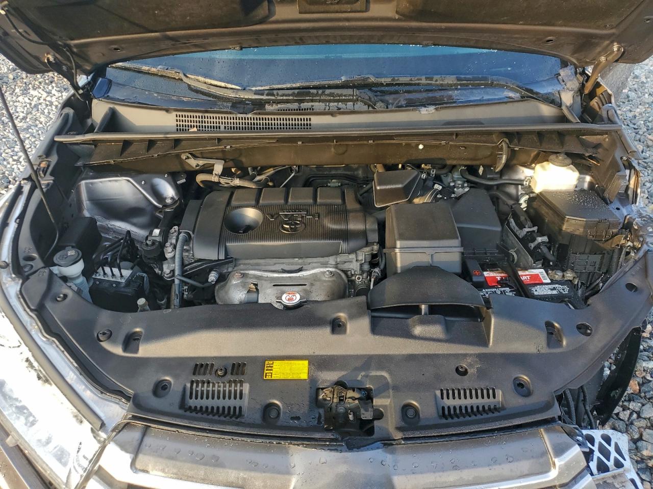 Toyota Highlander Le Image 14