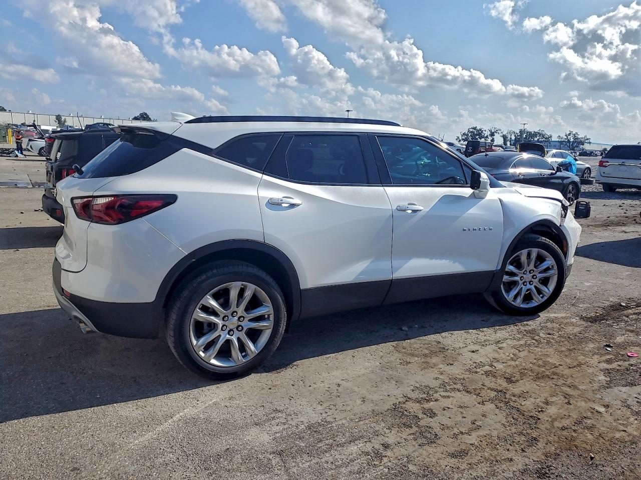 Chevrolet Blazer 3lt Image 12