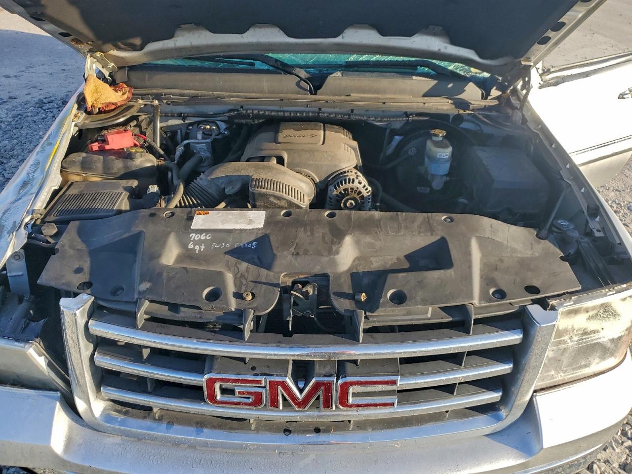 GMC Sierra K1500 Sle Image 6