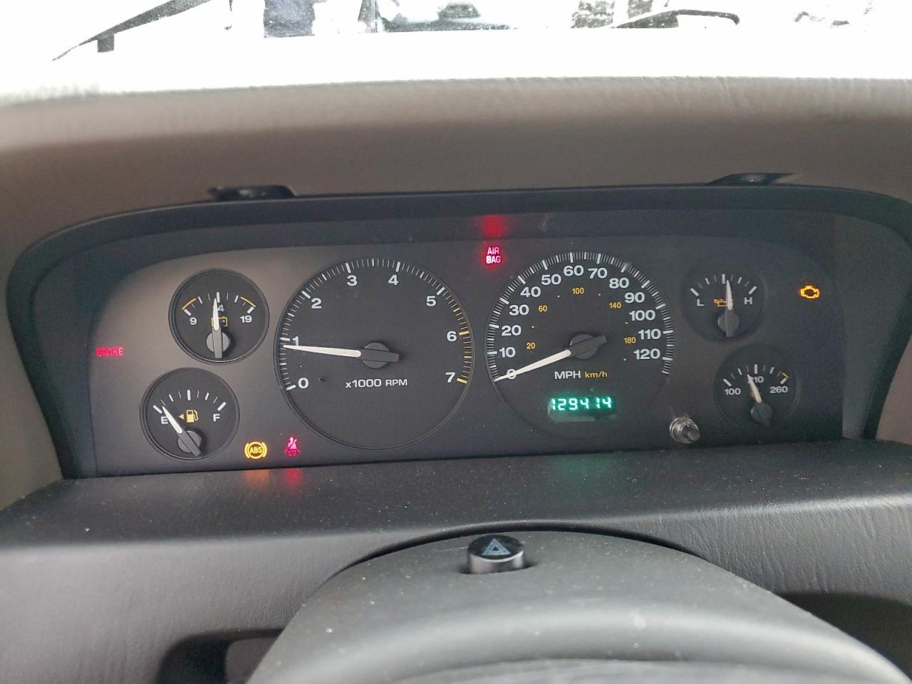 Jeep Grand Cherokee Laredo Image 10