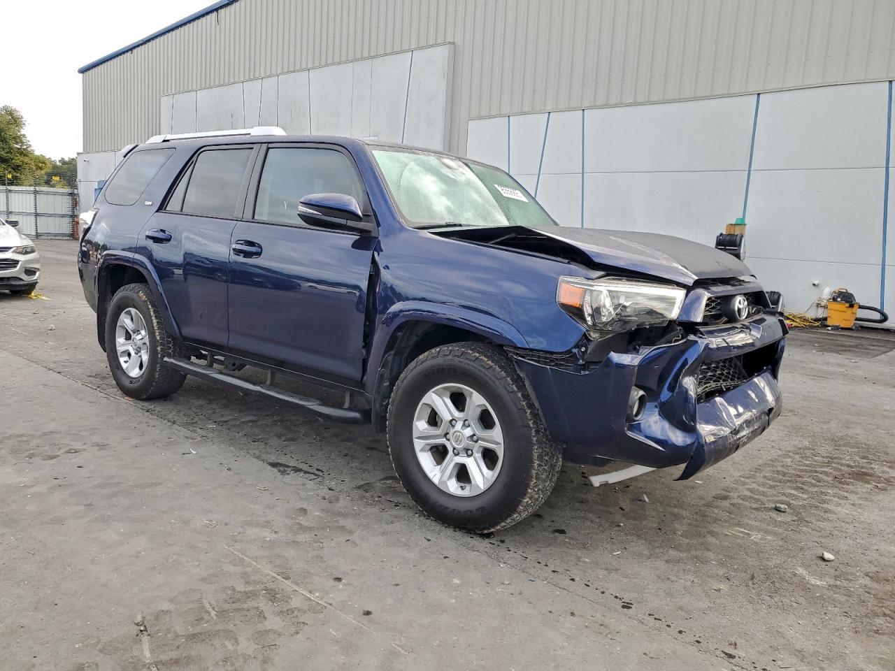 Toyota 4Runner Sr5 Image 12