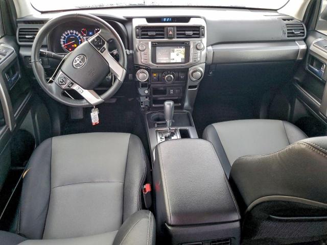 Toyota 4Runner Sr5 Image 5