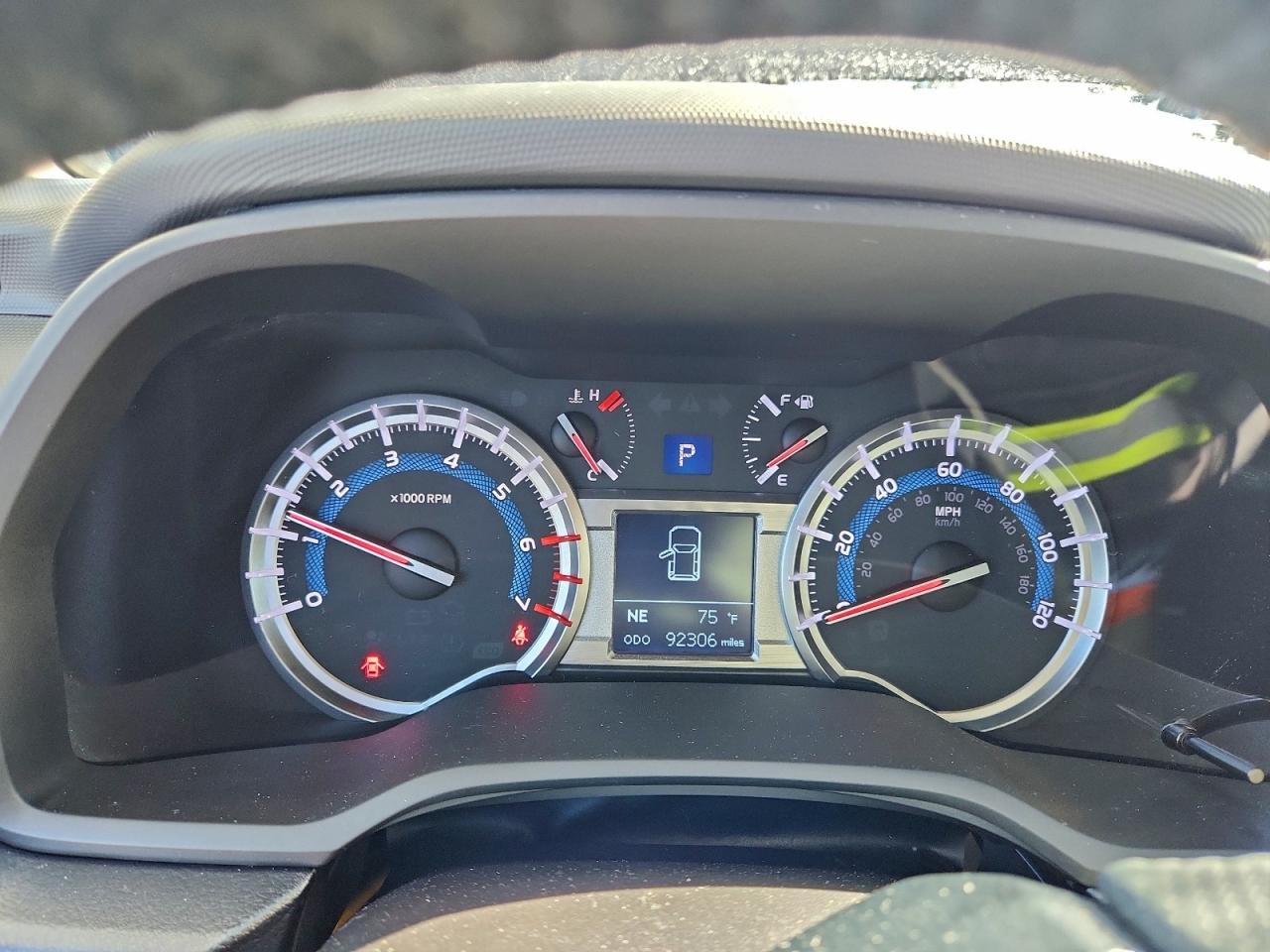 Toyota 4Runner Sr5 Image 7