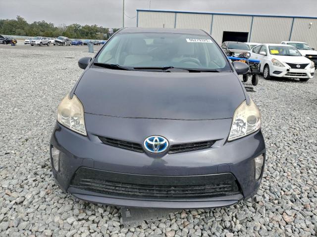 Toyota Prius Image 2