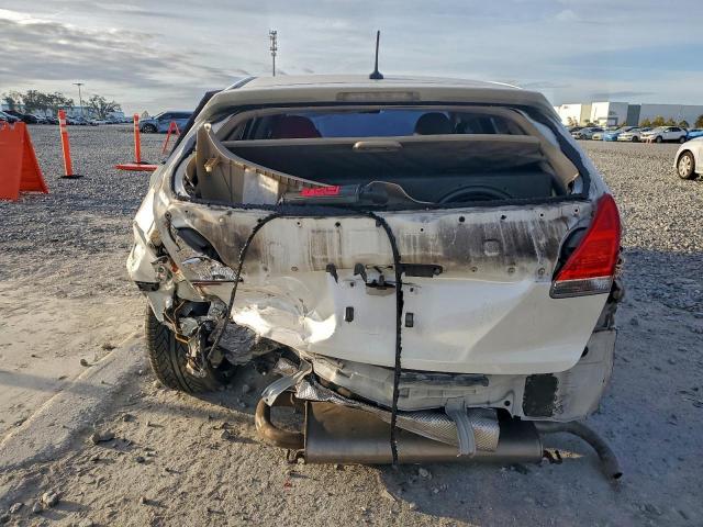 Toyota Venza Le Image 10