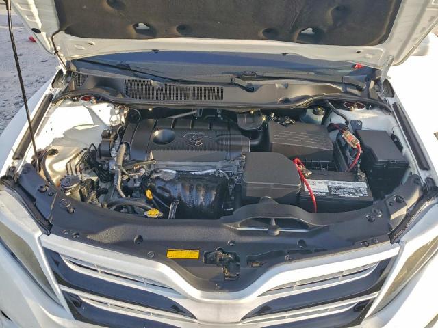 Toyota Venza Le Image 9