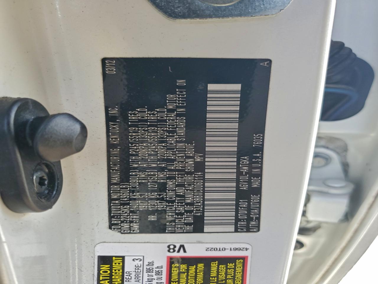 Toyota Venza Le Image 11