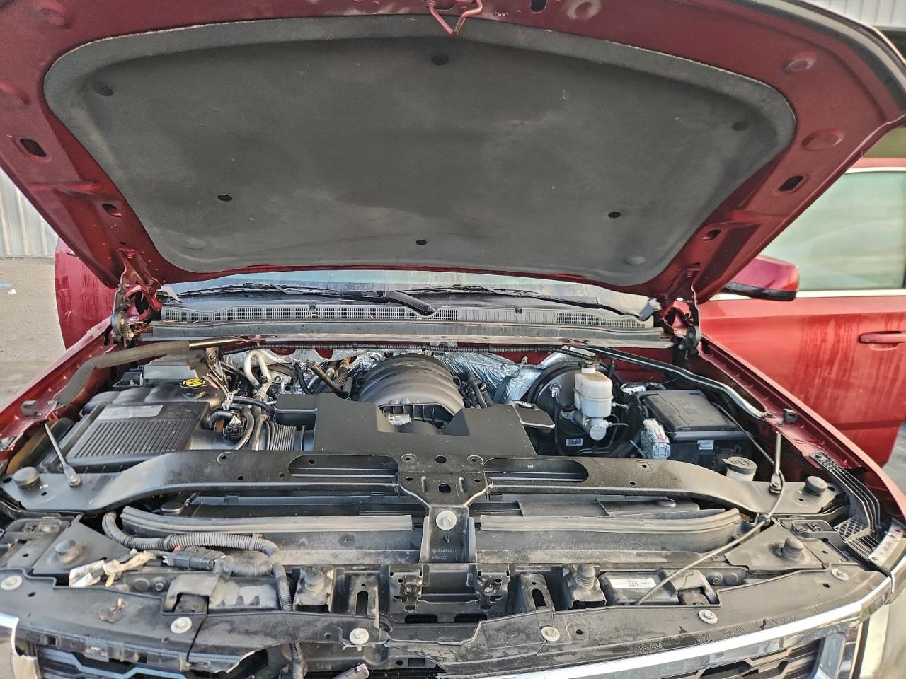 Chevrolet Suburban C1500 Lt Image 11