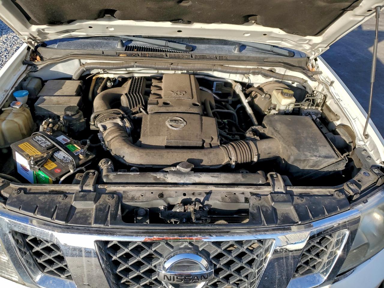 Nissan Frontier S Image 7